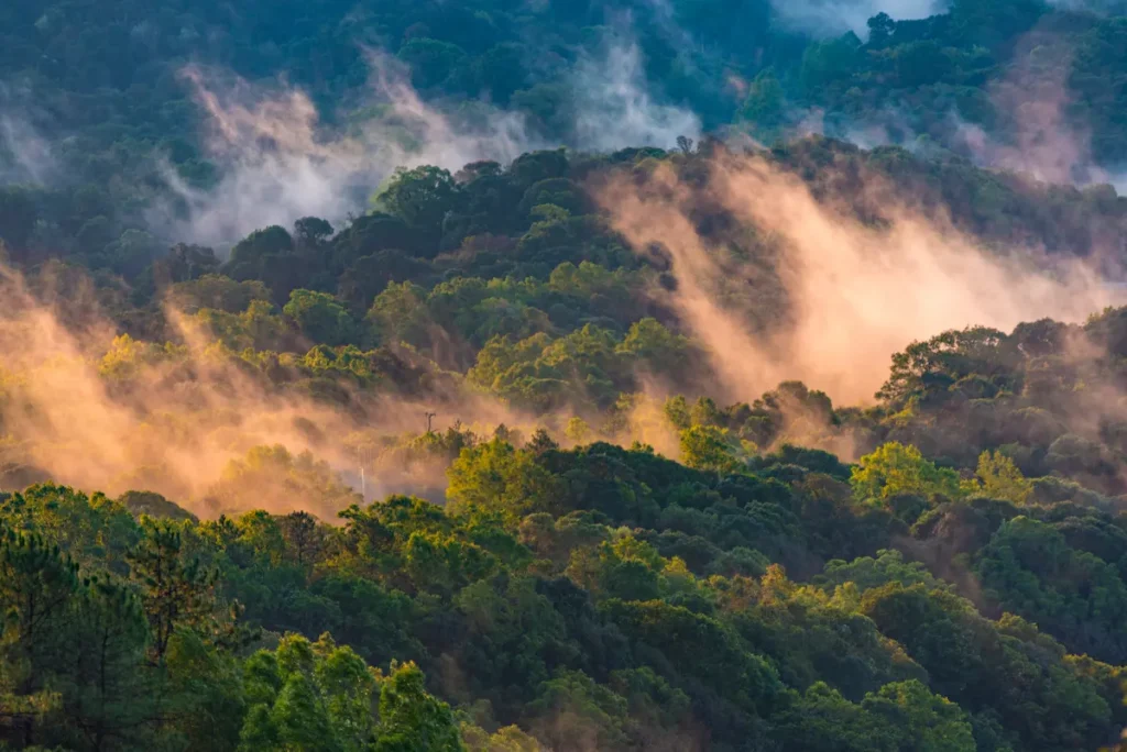 dreamy-mountain-landscape