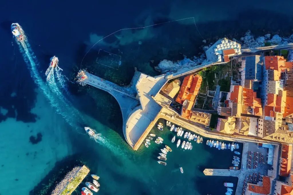 dubrovnik-croatia-aerial-view-on-the-old-town