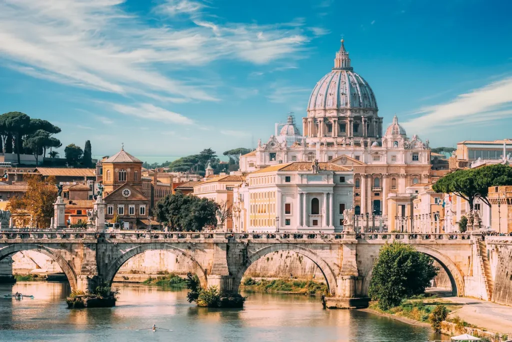 rome-italy-man-training-on-kayak