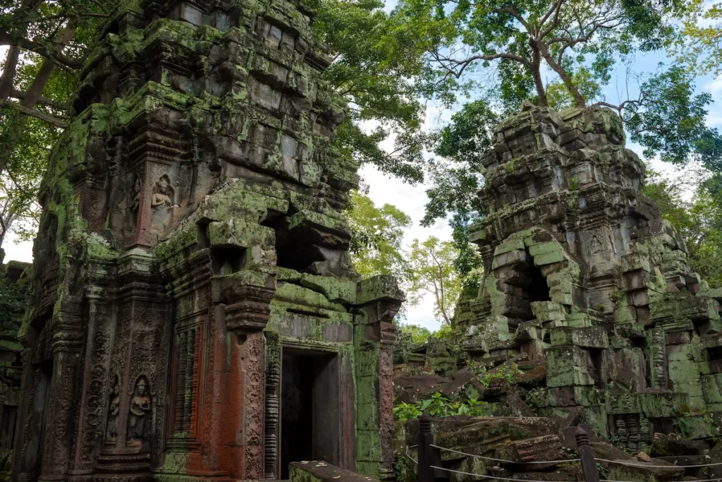 ta-prohm-siem-reap-cambodia