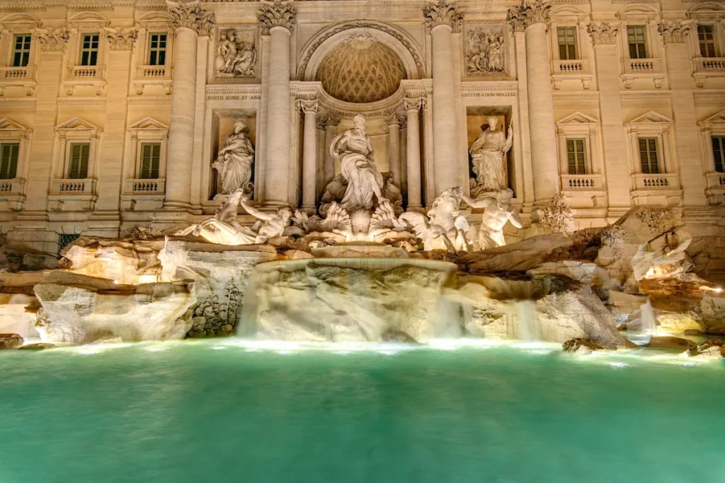 the-trevi-fountain-illuminated-at-night-rome