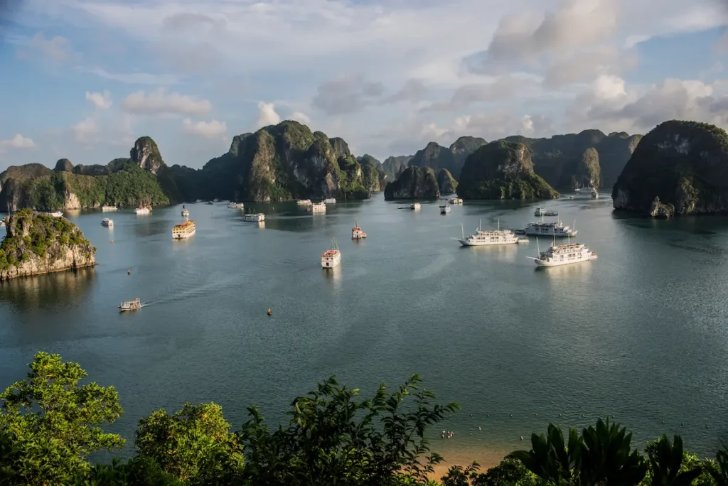 view-of-ha-long-bay-from-sim-soi-island-vietnam