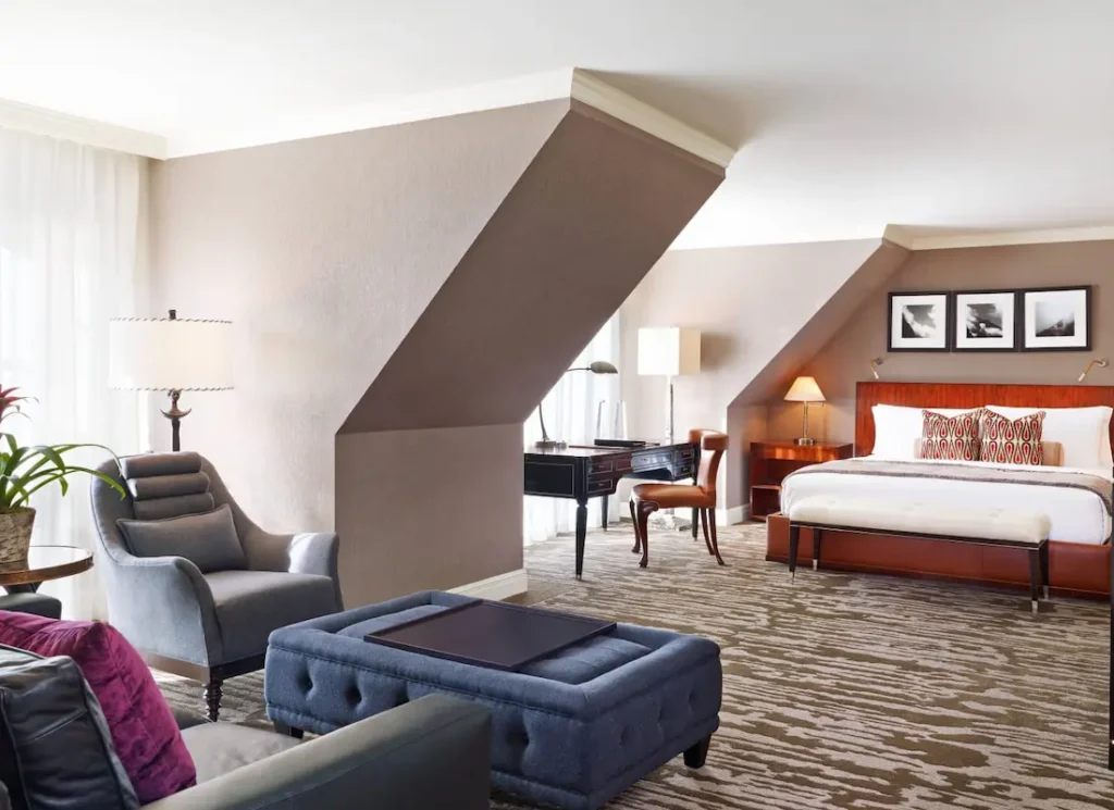 Room-Aspen-st-regis