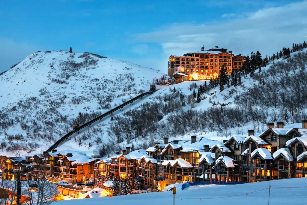 St-Regis-exterior-Deer-Valley-in-Park-City-Utah