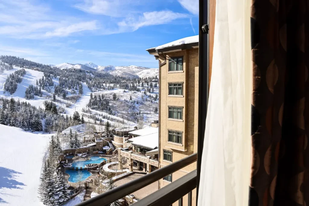 St-regis-balcony