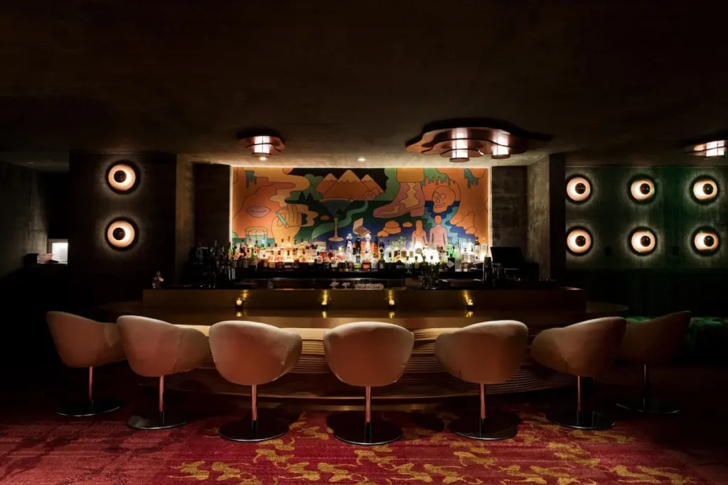 bar-w-aspen