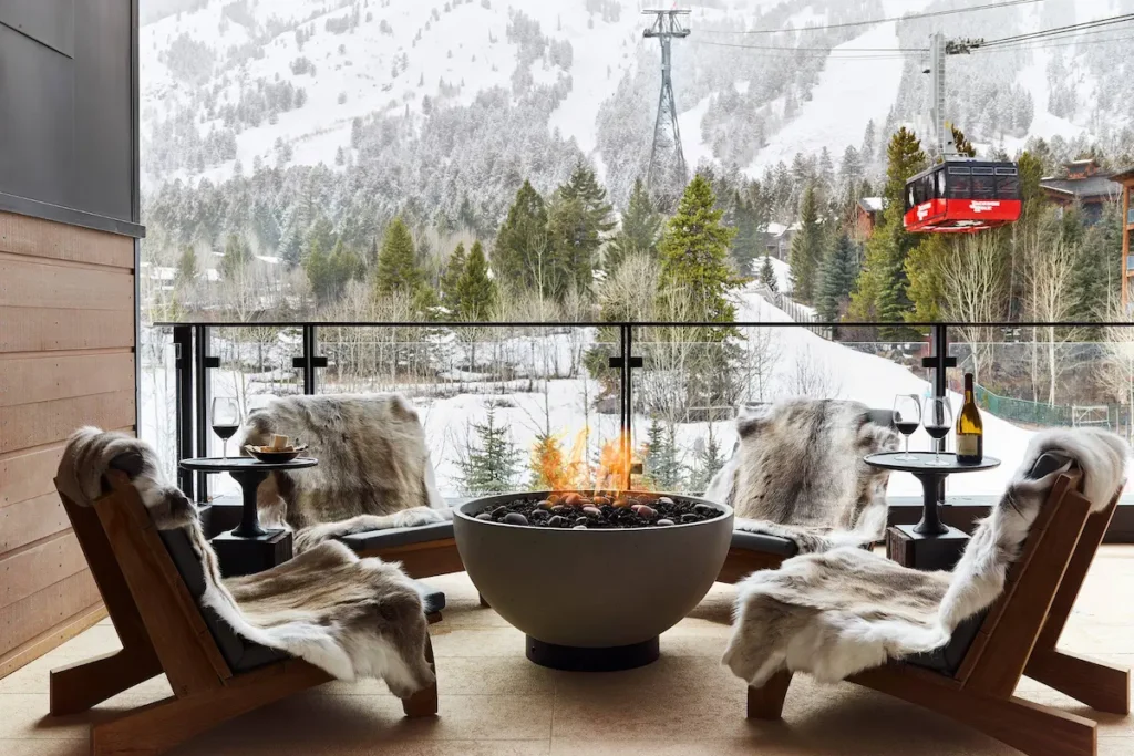 caldera-house-balcony