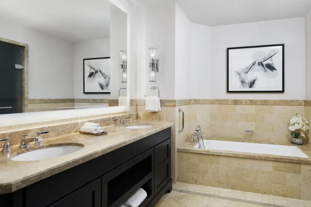 four-seasons-vail-executive-suite3