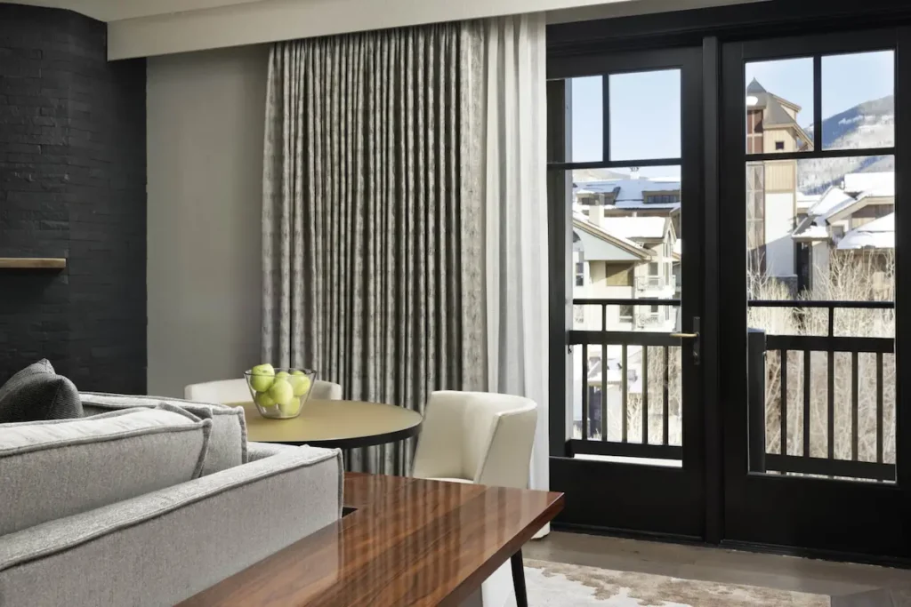 four-seasons-vail-one-br2