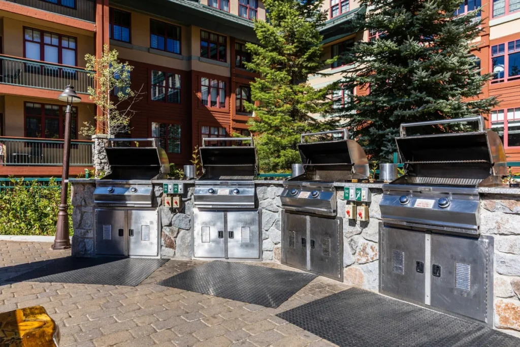 marriotts-timber-lodge3