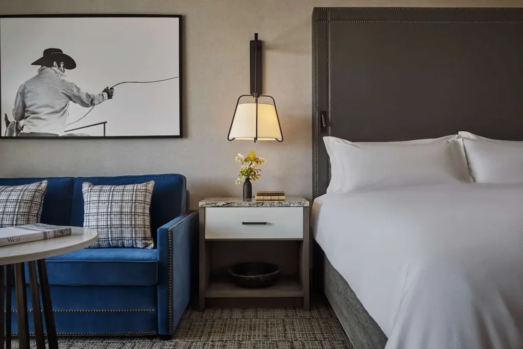montage-big-sky-classic-room-4
