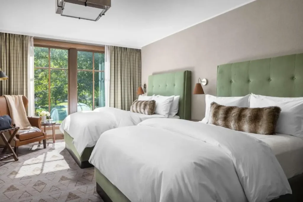 rusty-parrot-lodge-hotel-rooms4