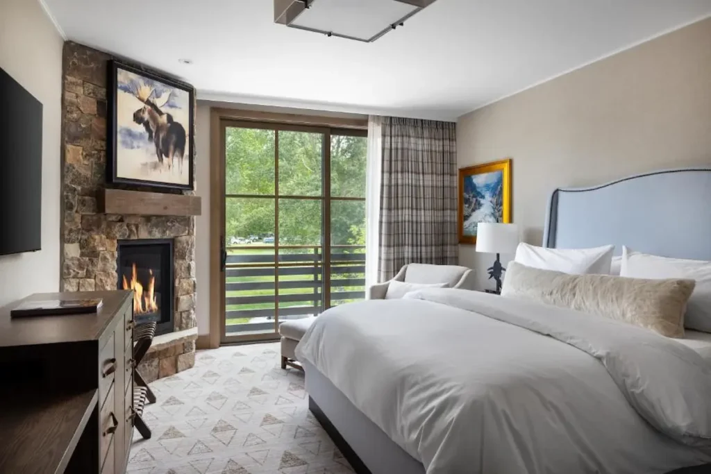 rusty-parrot-lodge-hotel-suites2