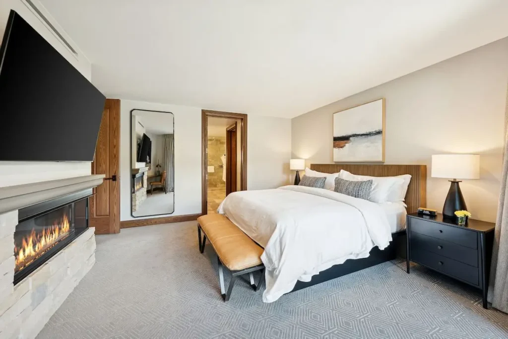 stregis-deer-valley-guest-room-1
