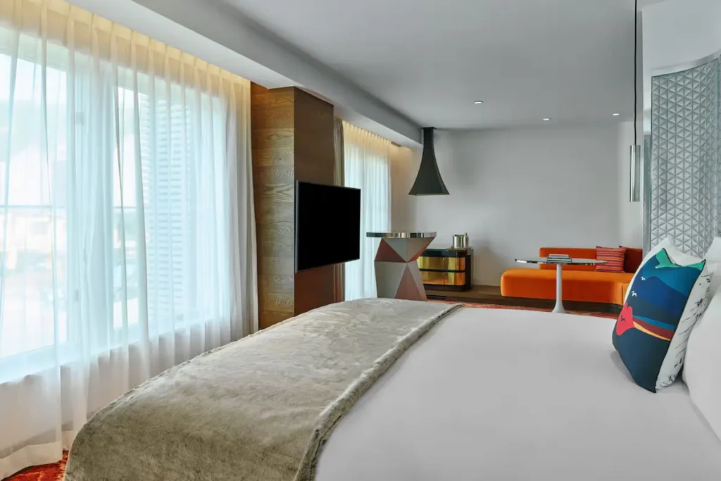 w-aspen-studio-suites-1