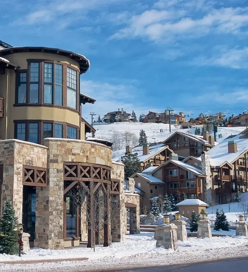 The-Chateaux-Deer-Valley1