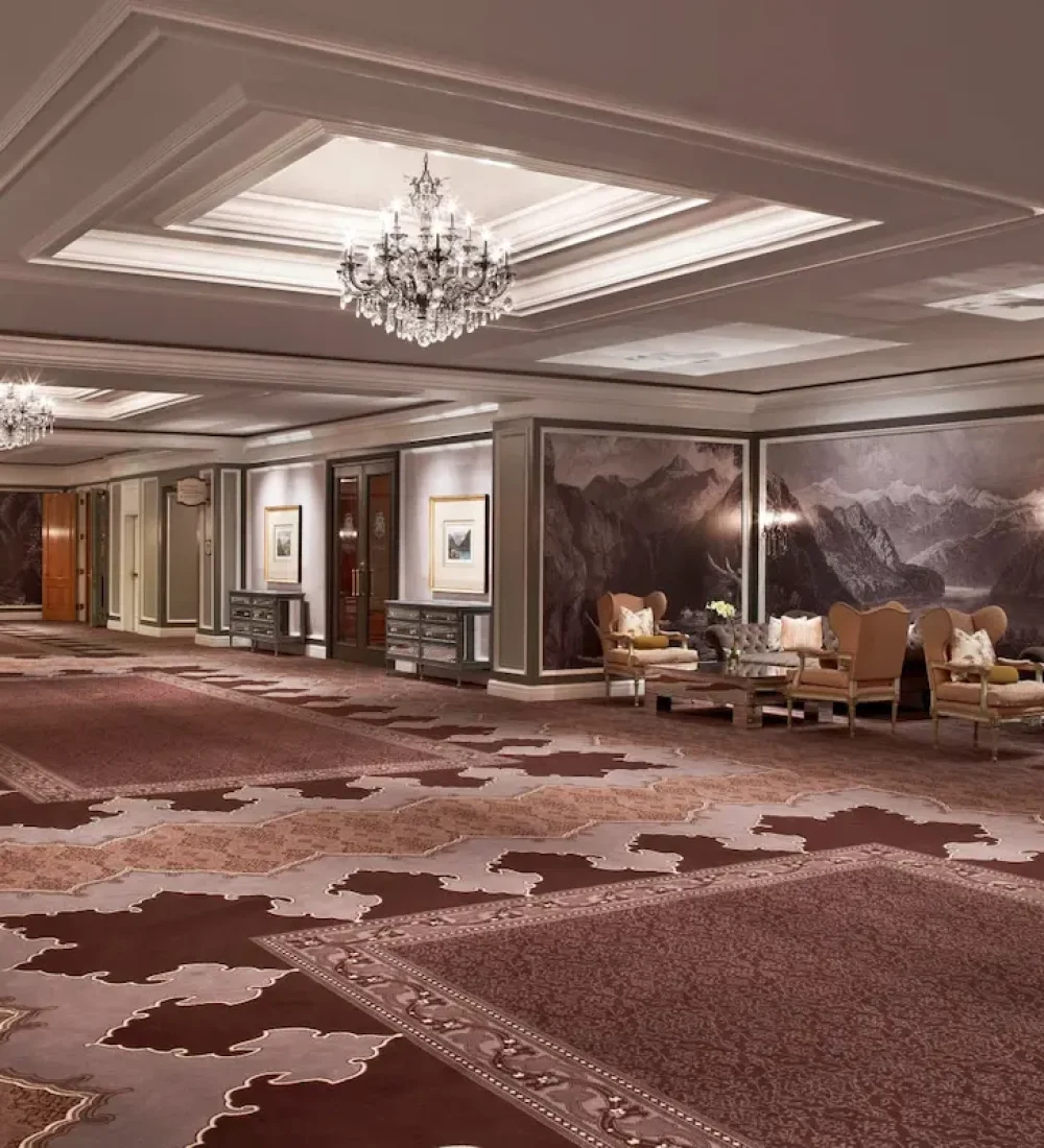 lobby-Aspen-st-regis